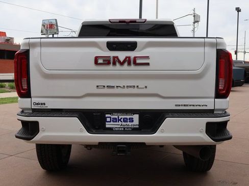Certified 2022 GMC Sierra 3500 Denali AWD/4WD image 5