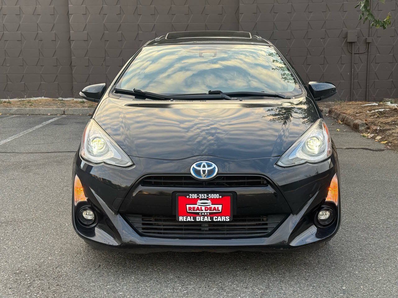 Used 2016 Toyota Prius C Four FWD image 2