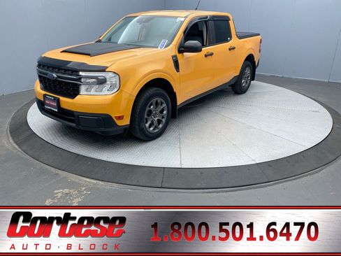 Used 2022 Ford Maverick XLT w/ Equipment Group 300A Standard AWD/4WD image 1