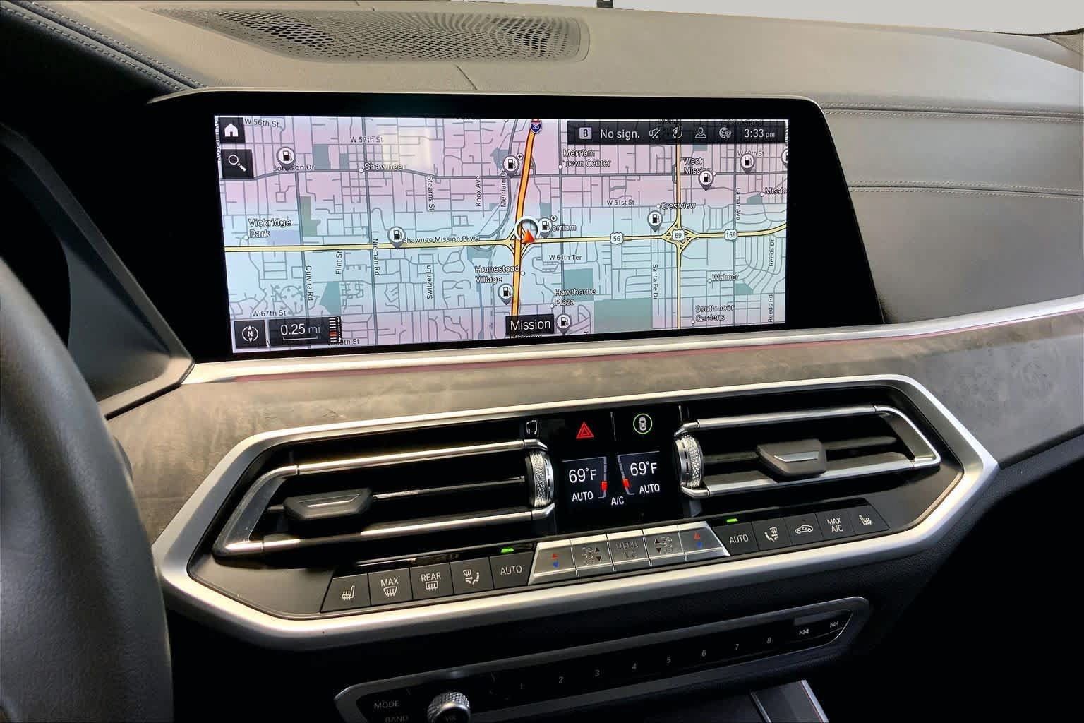 Used 2022 BMW X5 xDrive40i w/ Executive Package AWD/4WD image 6