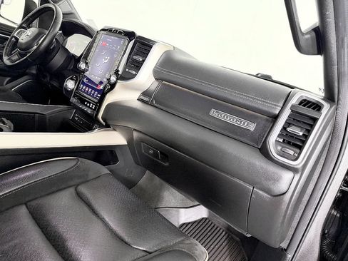 Used 2019 RAM 1500 Laramie w/ Sport Appearance Package AWD/4WD image 59