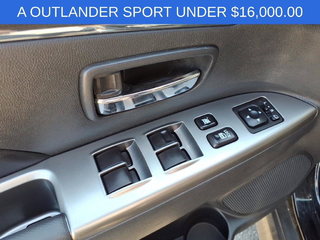 Used 2022 Mitsubishi Outlander Sport SE AWD/4WD image 17