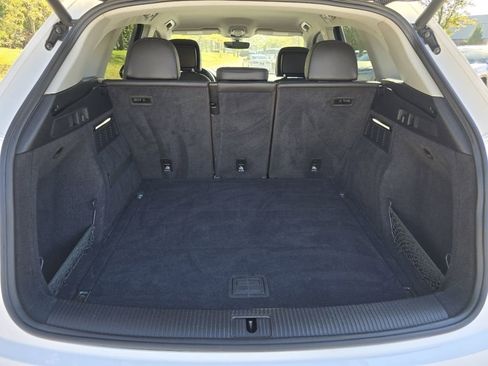 Used 2020 Audi Q5 2.0T Premium image 21