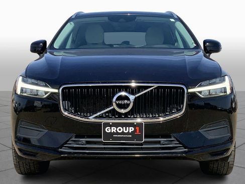 Used 2020 Volvo XC60 T5 Momentum w/ Protection Package Premier image 3