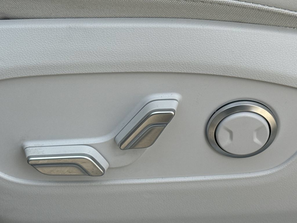 New 2026 Hyundai Ioniq 9 SEL AWD/4WD image 21