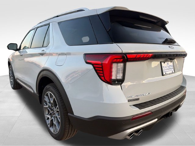 New 2027 Ford Explorer Platinum w/ 3.0L Ultimate Package AWD/4WD image 4