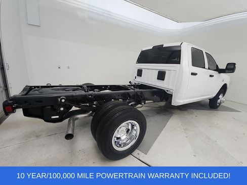 New 2026 RAM 3500 Tradesman w/ Chrome Appearance Group A AWD/4WD image 8