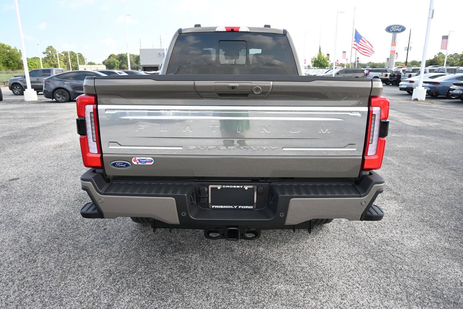 New 2026 Ford F250 Platinum w/ Platinum Plus Package AWD/4WD image 4