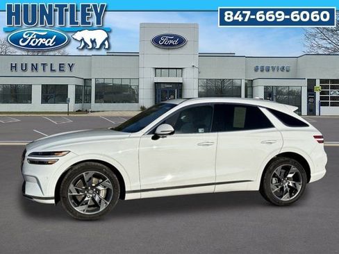 Used 2024 Genesis Electrified GV70 Advanced image 7