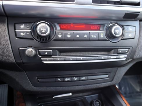 Used 2012 BMW X5 xDrive50i AWD/4WD image 27