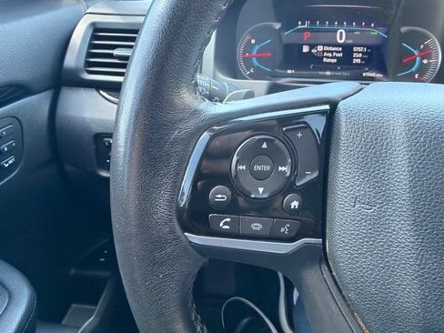 Used 2020 Honda Pilot Touring image 19