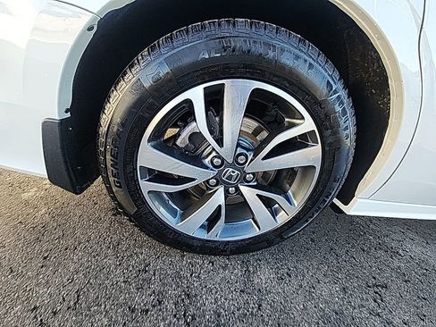 Used 2023 Honda Odyssey Touring image 7