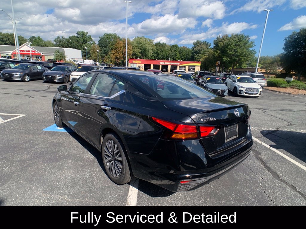Used 2025 Nissan Altima 2.5 SV FWD image 6