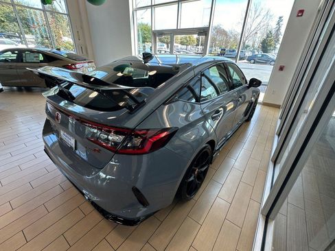 New 2025 Honda Civic Type R image 2