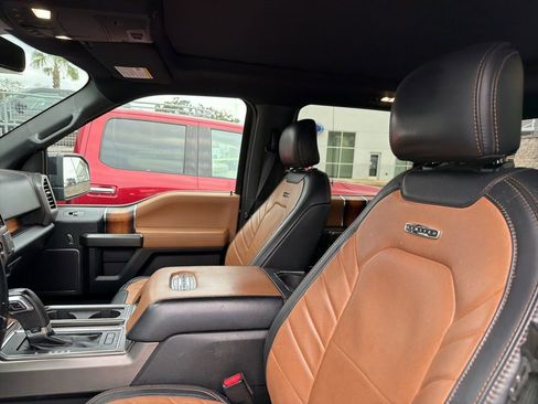 Used 2017 Ford F150 Limited w/ Trailer Tow Package image 26