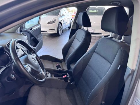 Used 2012 Volkswagen Golf TDI image 8