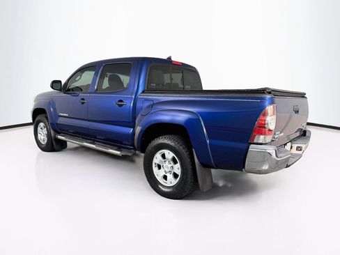 Used 2015 Toyota Tacoma PreRunner w/ SR5 Package RWD image 7