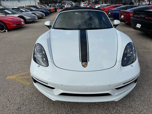Used 2024 Porsche 718 Boxster w/ Sportdesign Package image 50