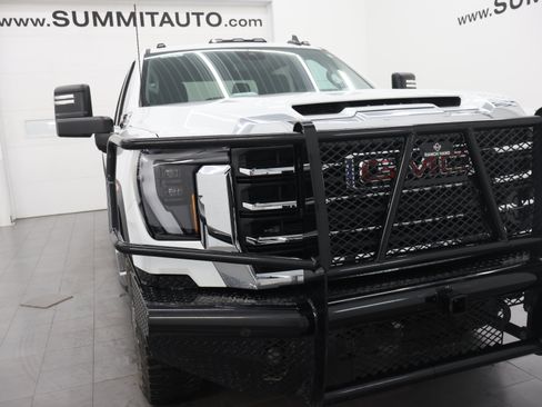 Used 2025 GMC Sierra 3500 SLE w/ SLE Convenience Package AWD/4WD image 21