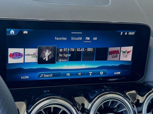 New 2025 Mercedes-Benz GLA 35 AMG 4MATIC image 14