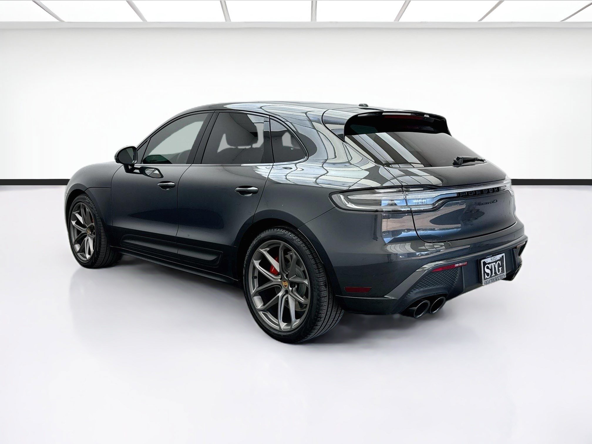Used 2022 Porsche Macan GTS AWD/4WD image 6