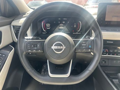 Certified 2024 Nissan Rogue SL w/ SL Premium Package image 20