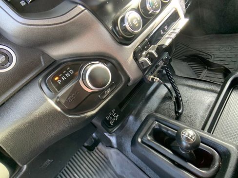 Used 2020 RAM 2500 Tradesman w/ Chrome Appearance Group image 25