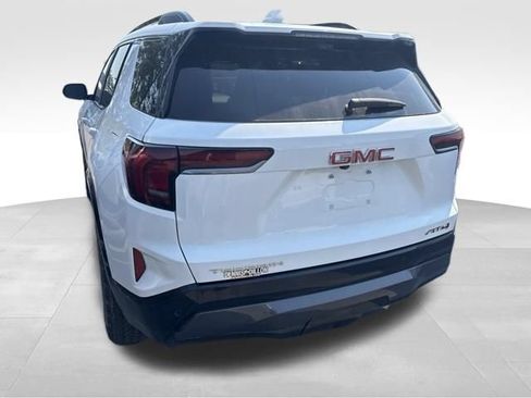 Used 2026 GMC Terrain AT4 w/ Convenience Package III AWD/4WD image 15