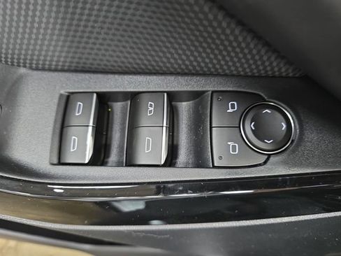 New 2026 Chevrolet Equinox RS image 29