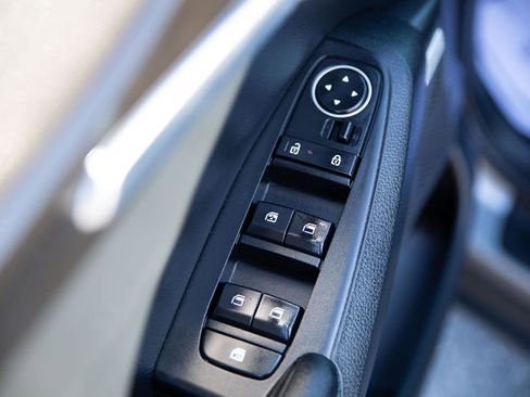 Used 2025 Kia Seltos SX w/ SX Sunroof Package image 20