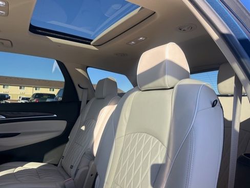 Used 2024 Buick Enclave Avenir w/ Trailering Package, 5000 lbs. image 39