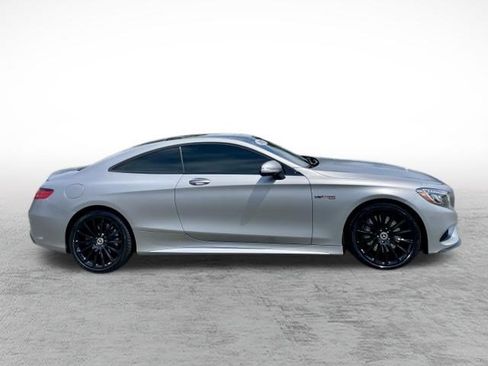 Used 2017 Mercedes-Benz S 550 4MATIC Coupe image 4