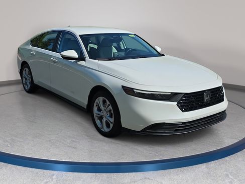 New 2026 Honda Accord LX image 3