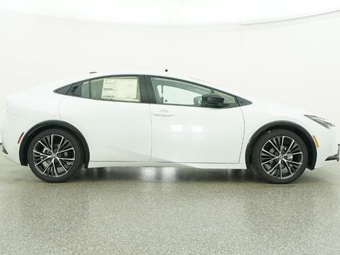 New 2026 Toyota Prius Limited image 27