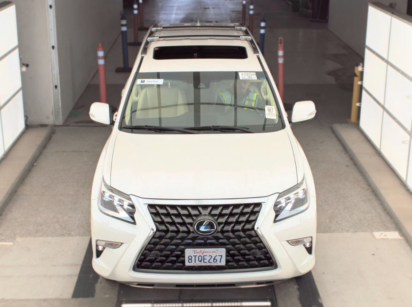 Used 2021 Lexus GX 460 Luxury w/ Off Road Package AWD/4WD image 2