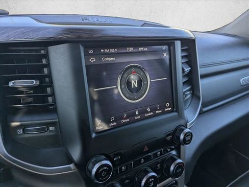 Used 2020 RAM 1500 Laramie AWD/4WD image 12