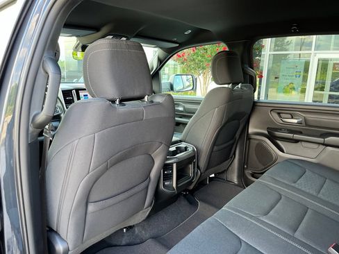 New 2026 RAM 1500 Express AWD/4WD image 15