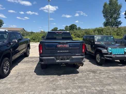 Used 2022 GMC Sierra 2500 AT4 w/ AT4 Premium Plus Package AWD/4WD image 5