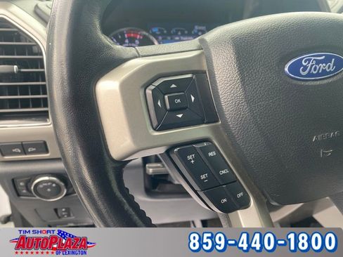 Used 2022 Ford F250 Lariat image 16
