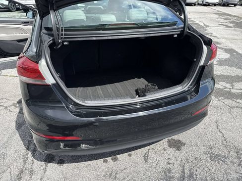 Used 2017 Hyundai Elantra Limited w/ Limited Tech Package 04 FWD image 41