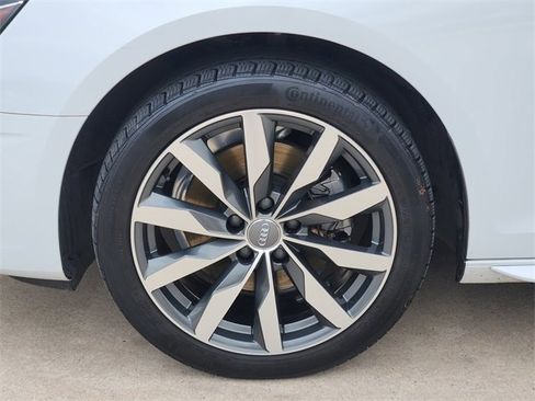 Used 2021 Audi A4 2.0T Premium Plus w/ Premium Plus Package image 10