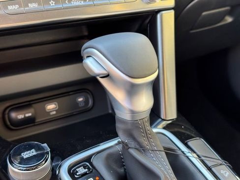 New 2026 Kia Seltos S FWD image 21