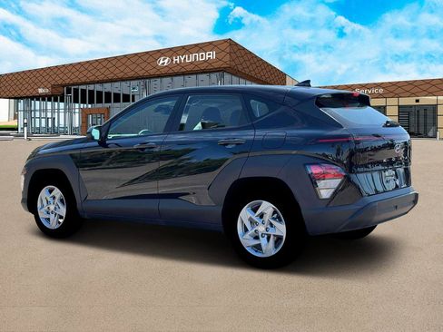 New 2026 Hyundai Kona SE FWD image 4