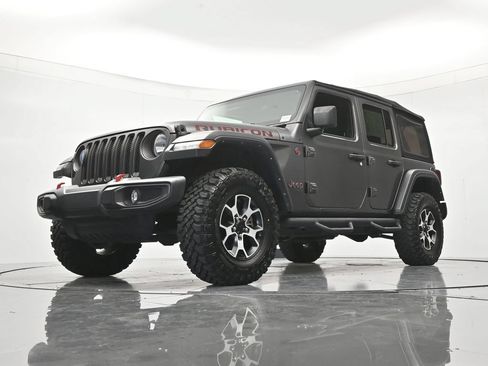 Used 2021 Jeep Wrangler Unlimited Rubicon AWD/4WD image 37