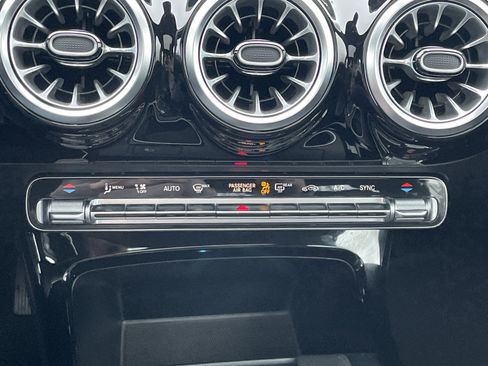 Certified 2022 Mercedes-Benz A 220 image 31