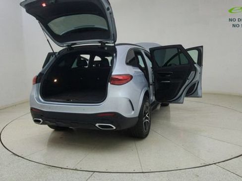 Used 2025 Mercedes-Benz GLC 300 4MATIC image 74