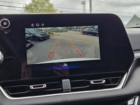 Used 2025 Chevrolet Equinox LT FWD image 51
