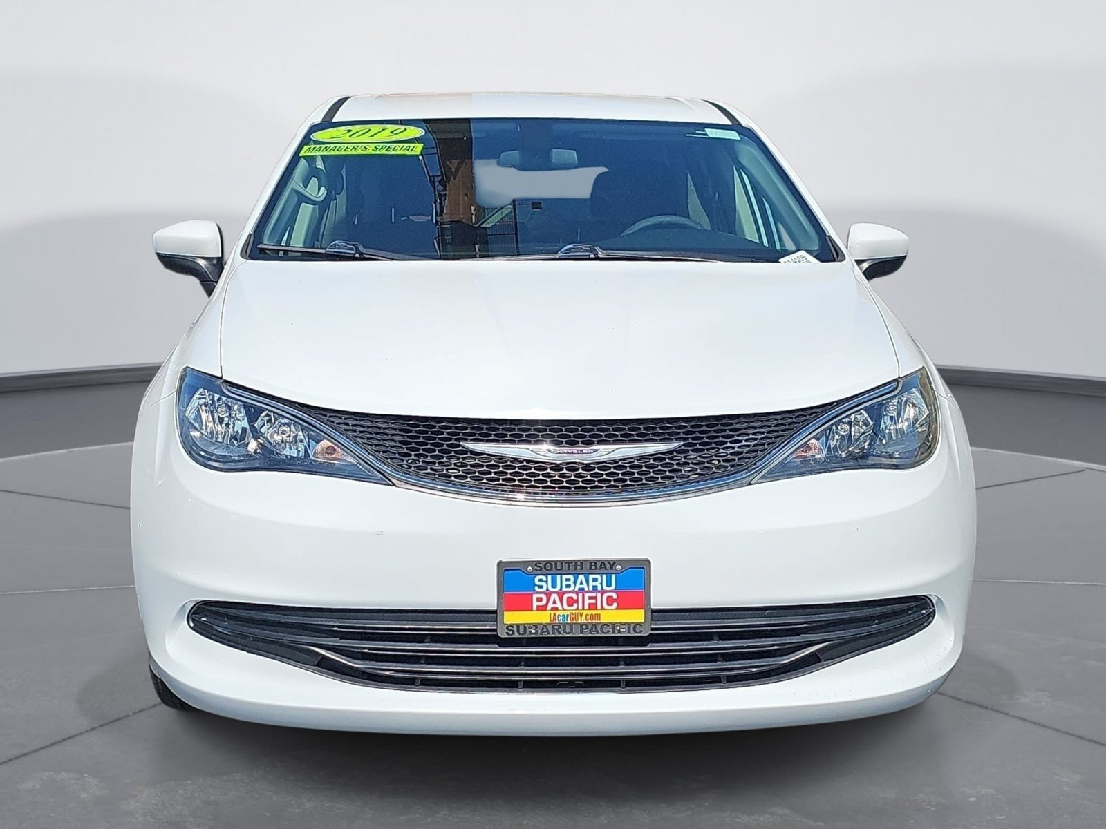 Used 2019 Chrysler Pacifica LX w/ Tire & Wheel Group FWD image 8