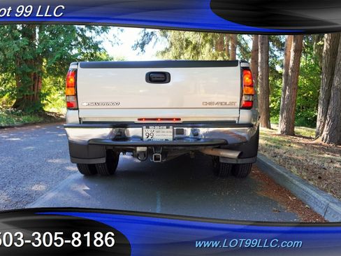 Used 2005 Chevrolet Silverado 3500 LT w/ Heavy-Duty Power Package AWD/4WD image 10