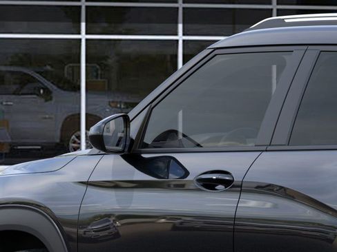 New 2026 Chevrolet TrailBlazer LT image 12